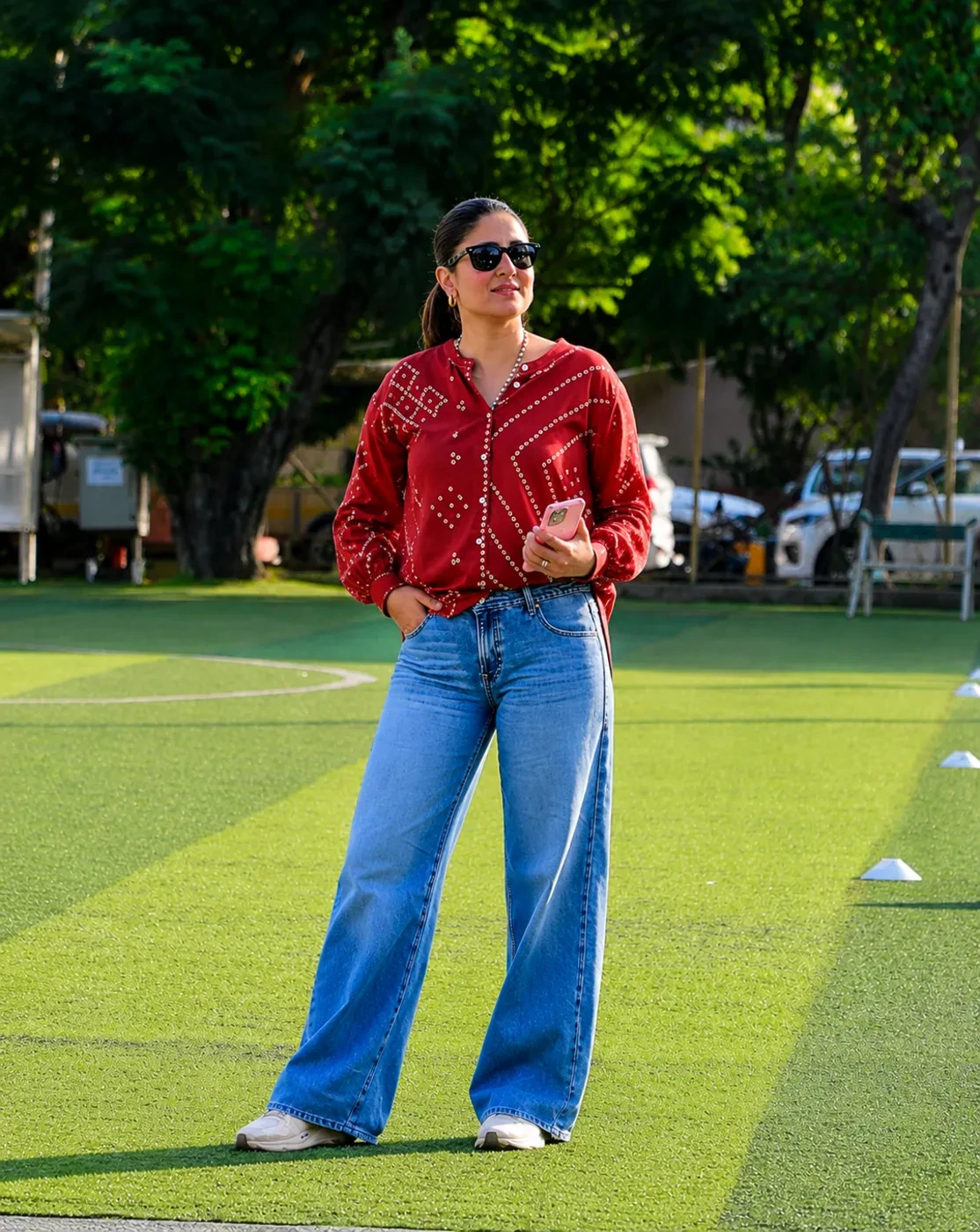 kareena kapoor bandhni shirt ( Red )
